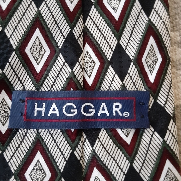 Men's tie - Picture 2 of 3